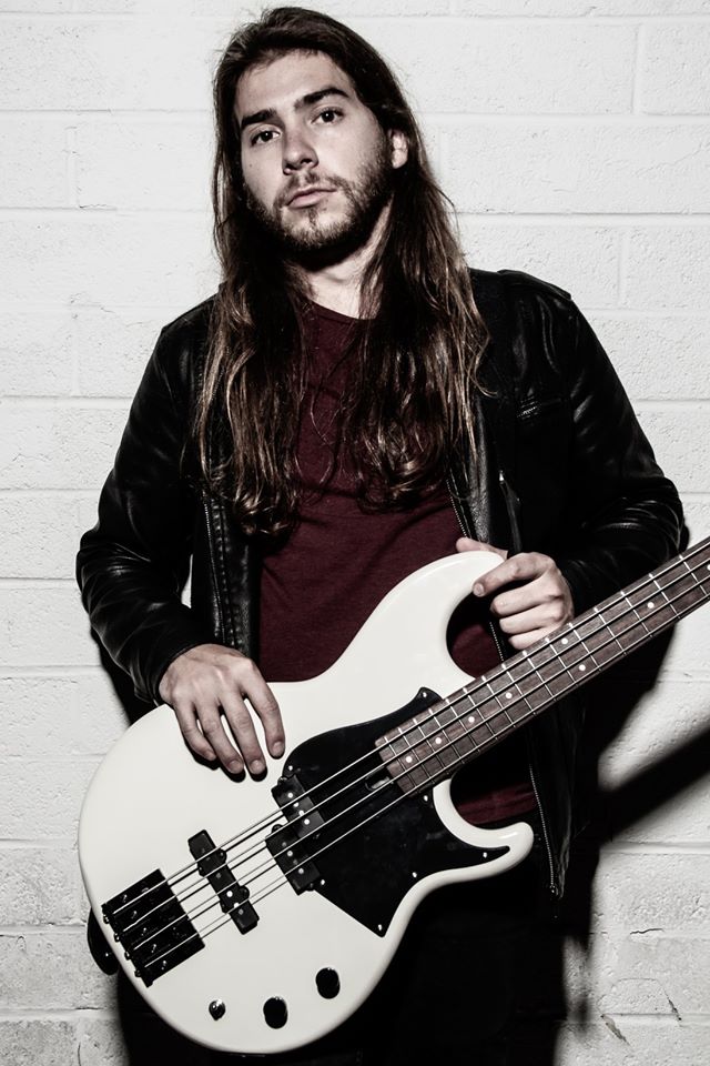 Havok moet op zoek naar een andere bassist