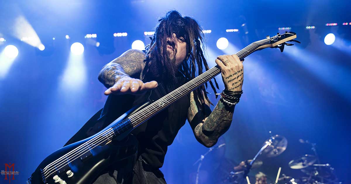 Korn-bassist neemt pauze