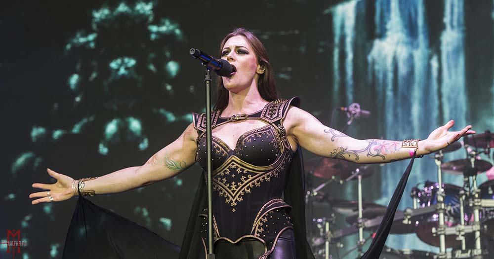 Borstkanker geconstateerd bij Floor Jansen