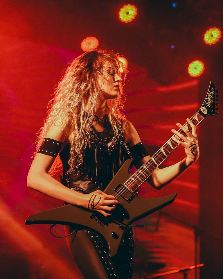 Gitariste verlaat Crypta