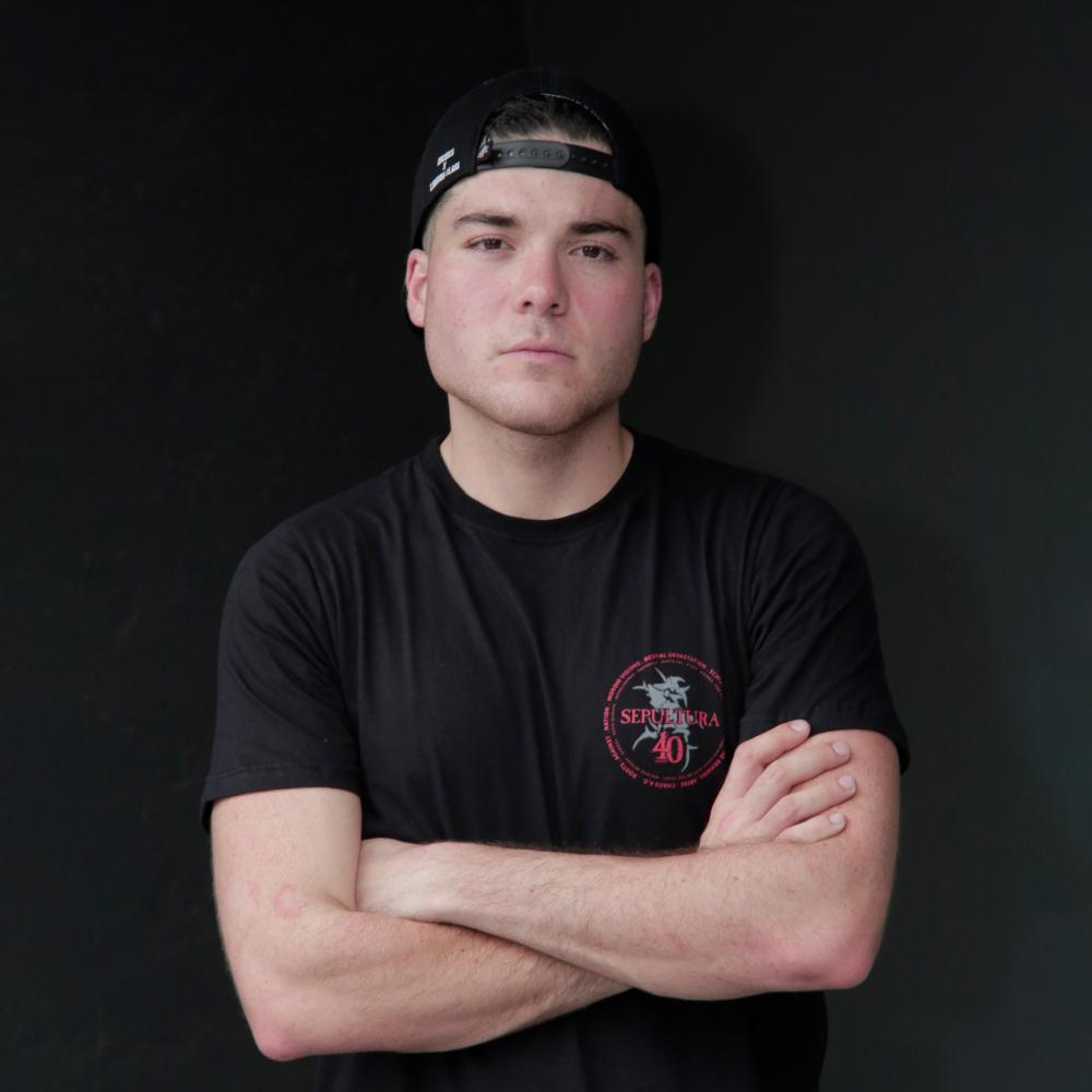 Sepultura heeft onverwacht een nieuwe drummer