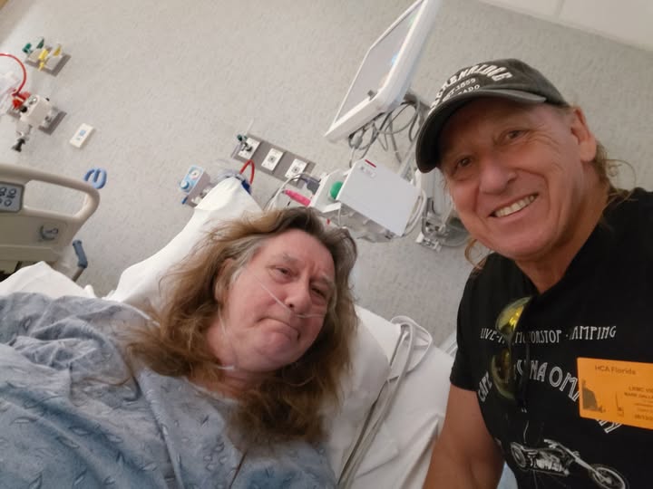 Raven stelt tournee uit wegens gezondheid frontman