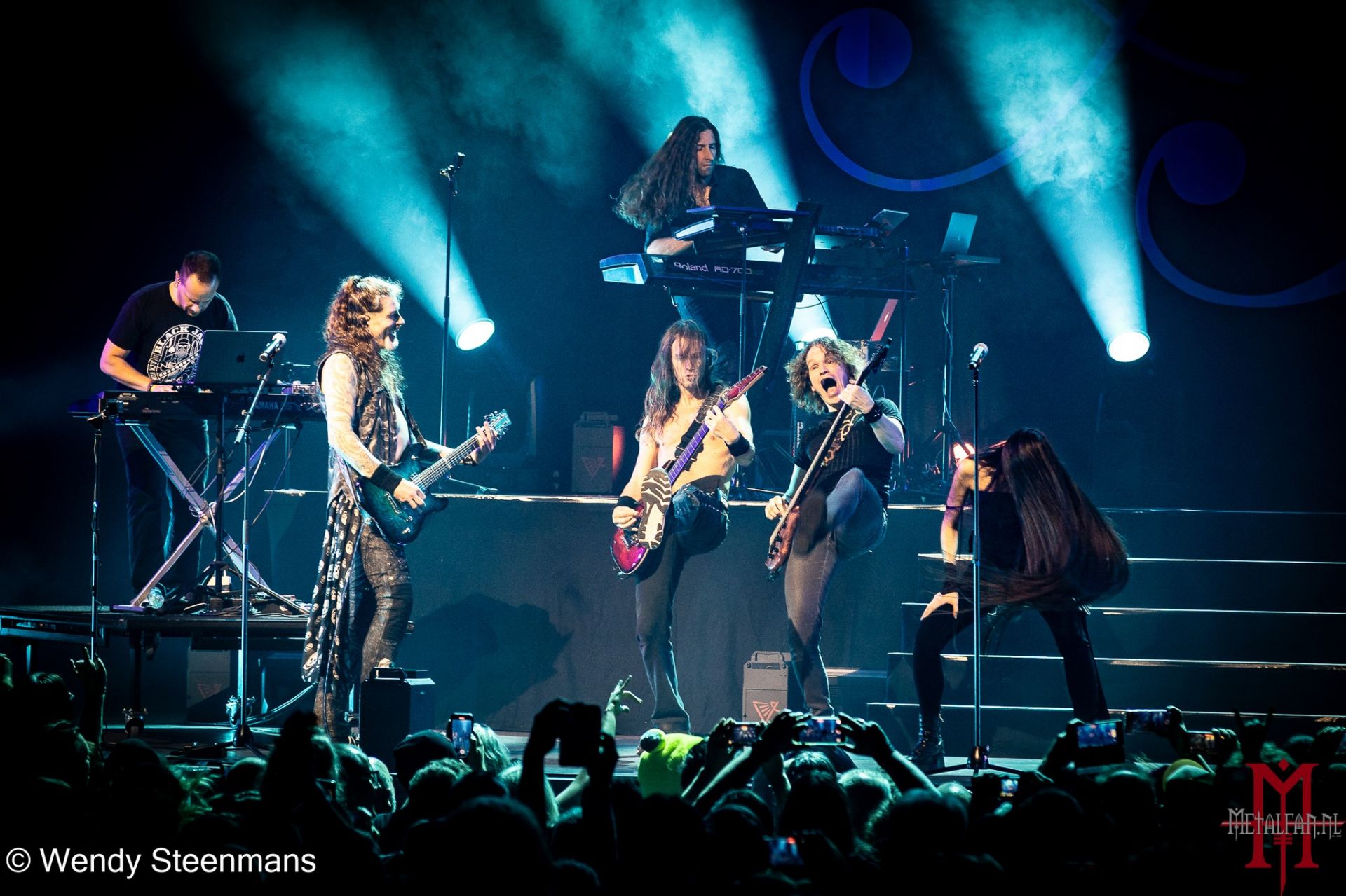 Nieuwe enquête: Wie mag dit jaar zeker een nieuw album uitbrengen?