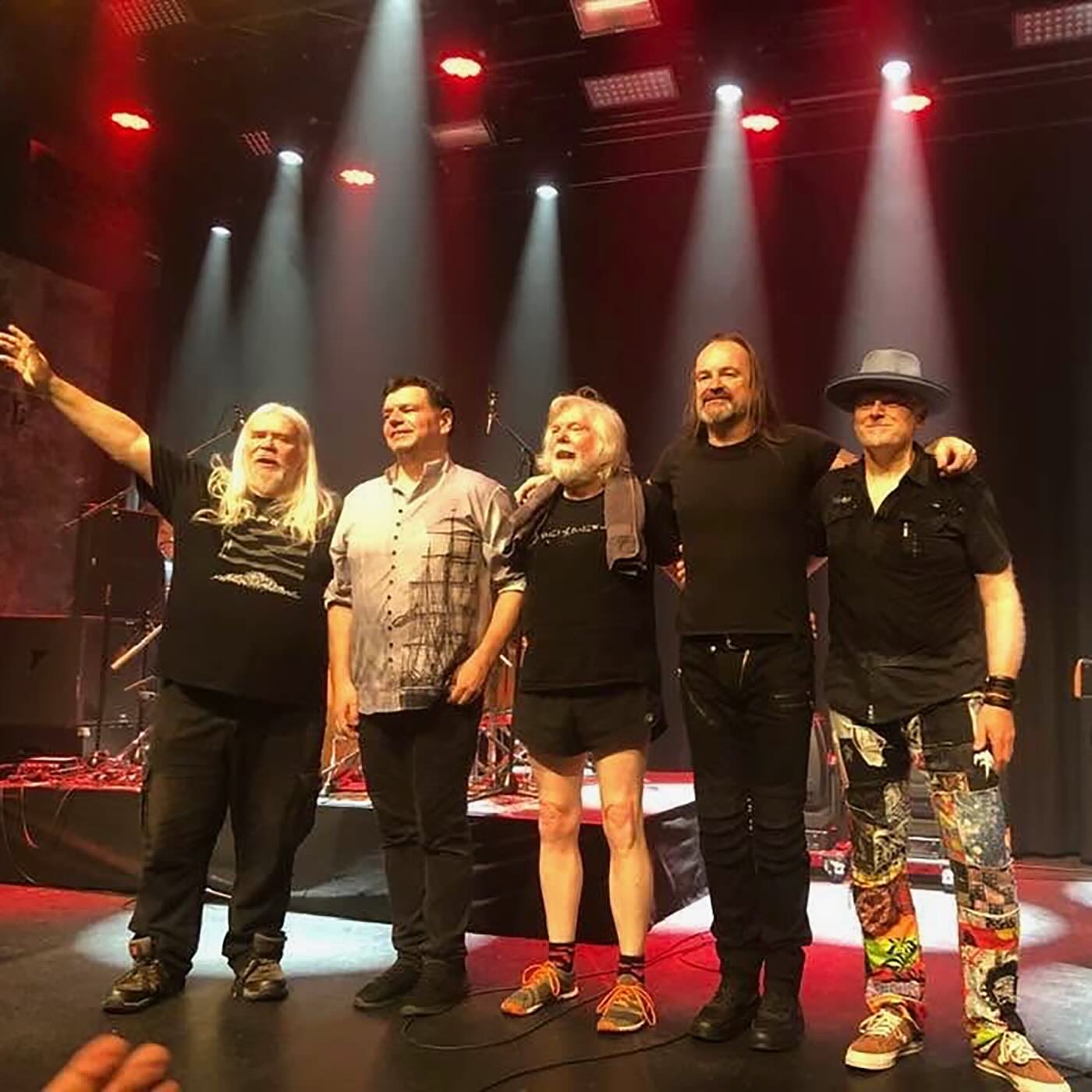 Arena wisselt van zanger