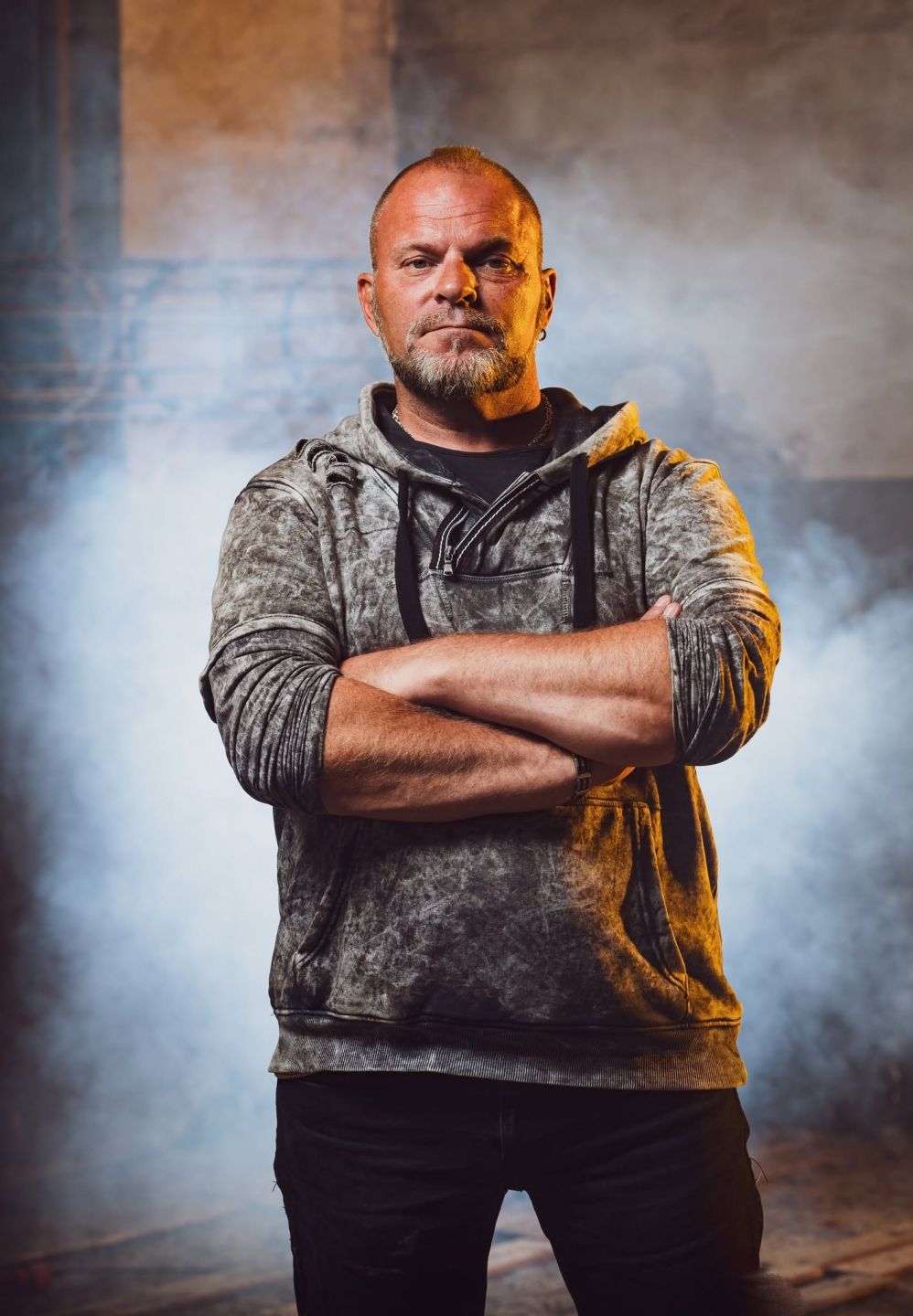 Communic-bassist overleden