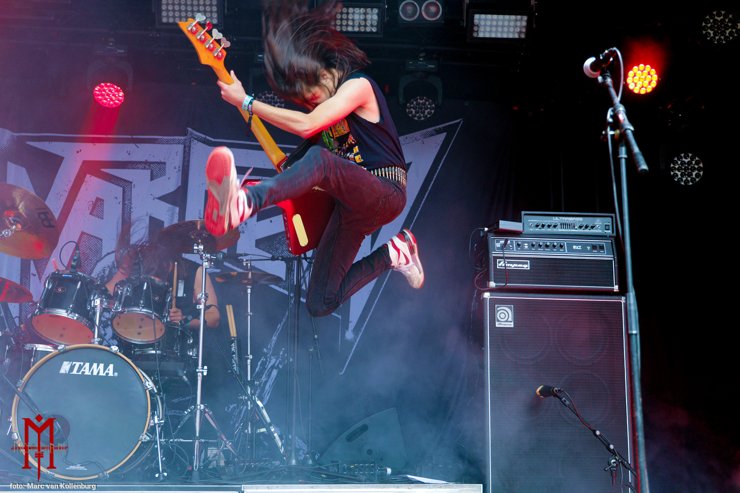 Warfield @ Into The Grave 2026. Foto door Marc van Kollenburg (LoudImages)